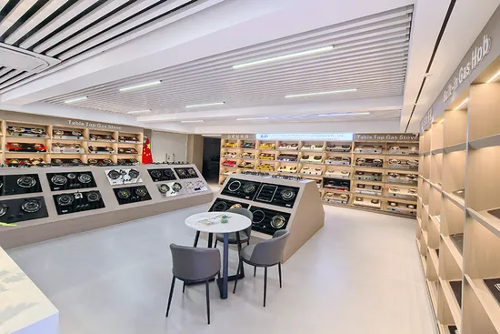 Fogão a gás de três queimadores de vidro de mesa